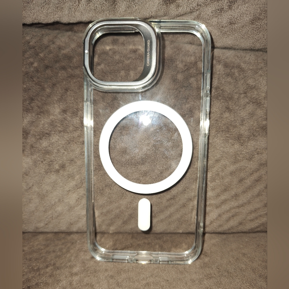 ESR HaloLock Protective Phone Magnetic Case w/Magsafe for iphone 14/13 - Clear